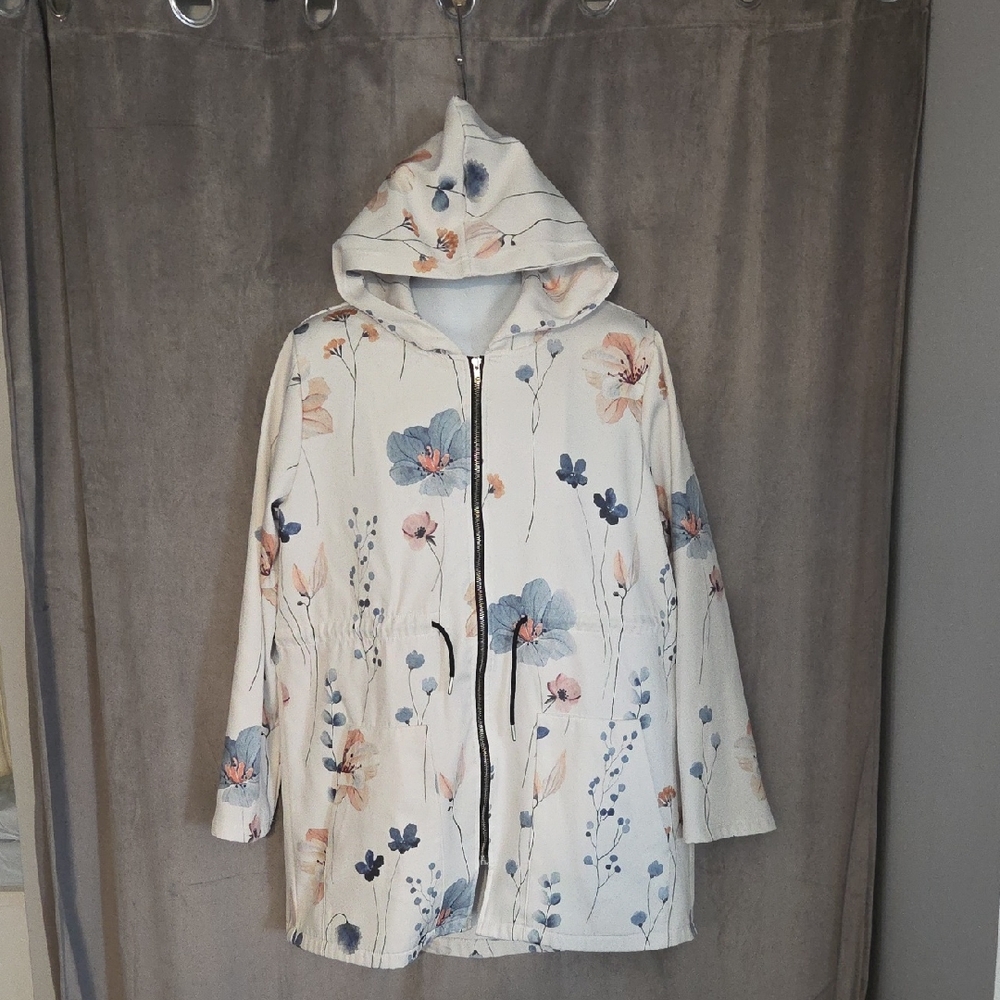 Floral Jacket Size XL - White and Blue